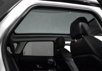 Подержанный автомобиль Land Rover Range Rover Evoque 2018 года (19 фото)