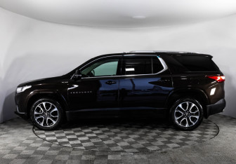Подержанный автомобиль Chevrolet Traverse 2018 года (8 фото)