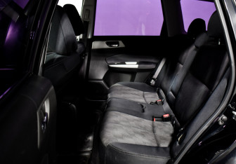 Подержанный автомобиль Subaru Forester Suv 2008 года (14 фото)