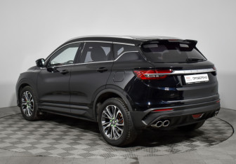 Подержанный автомобиль Geely Coolray 2021 года (7 фото)