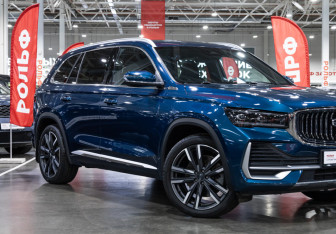 Подержанный автомобиль Geely Monjaro 2023 года (5 фото)