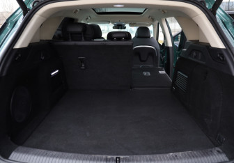 Подержанный автомобиль Voyah Free 2023 года (36 фото)