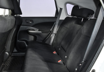 Подержанный автомобиль Honda CR-V 2013 года (12 фото)
