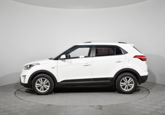 Подержанный автомобиль Hyundai Creta 2018 года (8 фото)