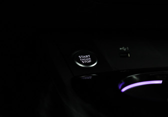 Подержанный автомобиль Audi A4 Sedan 2021 года (20 фото)