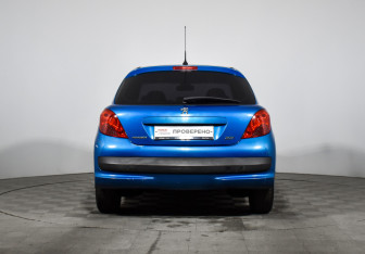 Подержанный автомобиль Peugeot 207 Hatchback 2008 года (6 фото)