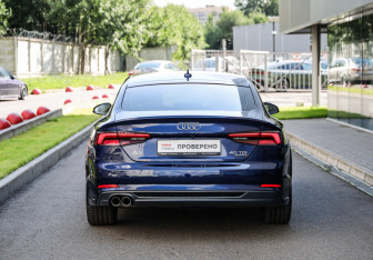Подержанный автомобиль Audi A5 Liftback 2018 года (7 фото)