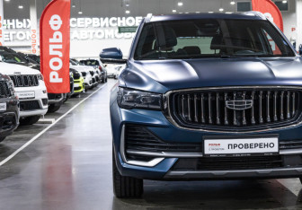 Подержанный автомобиль Geely Monjaro 2024 года (4 фото)