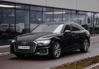 Подержанный автомобиль Audi A6 Sedan 2021 года (3 фото)
