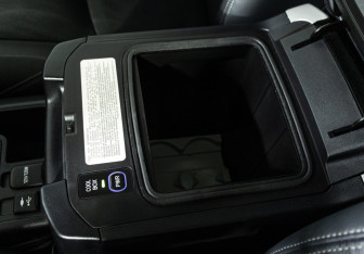 Подержанный автомобиль Toyota Land Cruiser Prado 2018 года (22 фото)