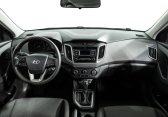 Подержанный автомобиль Hyundai Creta 2021 года (13 фото)