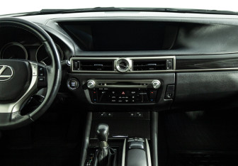 Подержанный автомобиль Lexus GS 2014 года (14 фото)