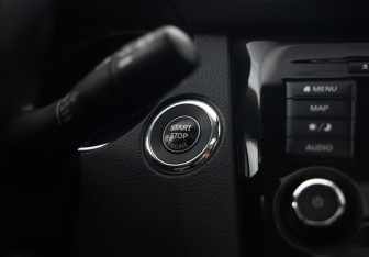 Подержанный автомобиль Nissan X-Trail 2021 года (21 фото)