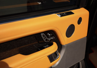 Подержанный автомобиль Land Rover Range Rover 2020 года (26 фото)