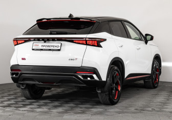 Подержанный автомобиль Omoda C5 2023 года (6 фото)