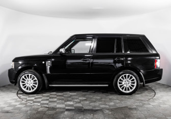 Подержанный автомобиль Land Rover Range Rover 2010 года (9 фото)