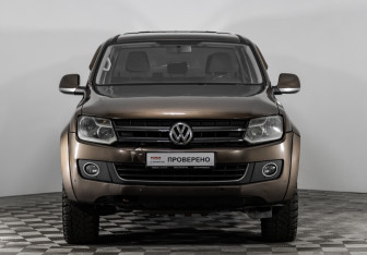 Подержанный автомобиль Volkswagen Amarok 2013 года (2 фото)