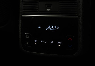 Подержанный автомобиль Exeed VX 2023 года (28 фото)