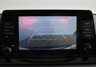 Подержанный автомобиль Kia Seltos 2020 года (14 фото)