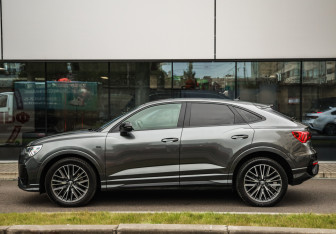 Подержанный автомобиль Audi Q3 Sportback 2020 года (9 фото)