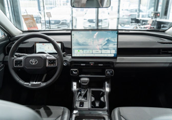 Новый Toyota RAV4 2026 (16 фото)