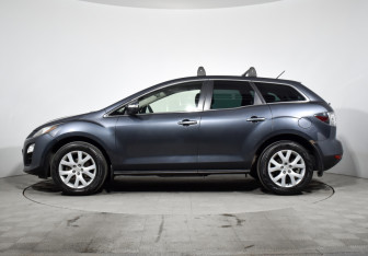 Подержанный автомобиль Mazda CX-7 2011 года (8 фото)