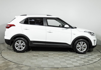 Подержанный автомобиль Hyundai Creta 2017 года (4 фото)