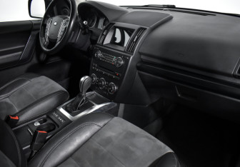 Подержанный автомобиль Land Rover Freelander 2014 года (13 фото)