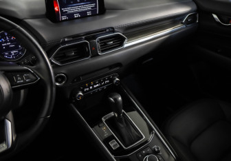 Подержанный автомобиль Mazda CX-5 2019 года (25 фото)