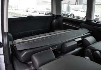 Подержанный автомобиль Volkswagen Multivan 2020 года (39 фото)