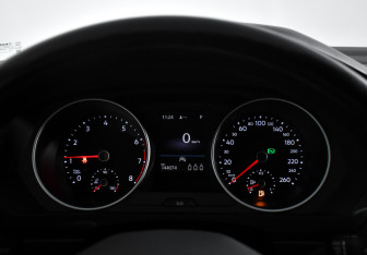 Подержанный автомобиль Volkswagen Tiguan 2021 года (19 фото)