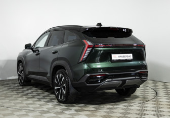 Подержанный автомобиль Geely Atlas 2023 года (7 фото)