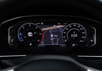 Подержанный автомобиль Volkswagen Passat Wagon 2019 года (26 фото)