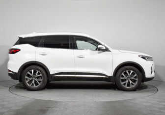 Подержанный автомобиль Chery Tiggo 7 Pro 2022 года (4 фото)