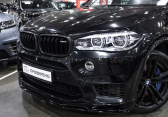 Подержанный автомобиль BMW X5 M 2016 года (3 фото)
