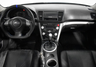 Подержанный автомобиль Subaru Outback Wagon 2007 года (15 фото)