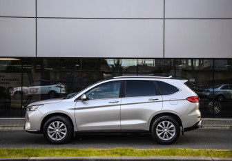 Подержанный автомобиль Haval M6 2023 года (9 фото)