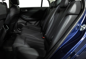 Подержанный автомобиль Omoda S5 2024 года (10 фото)
