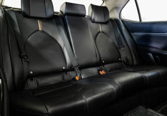 Подержанный автомобиль Toyota Camry Sedan 2018 года (27 фото)