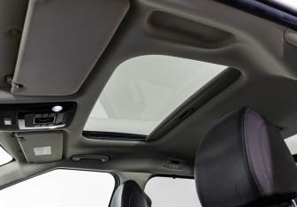 Подержанный автомобиль Kia Carnival 2021 года (30 фото)