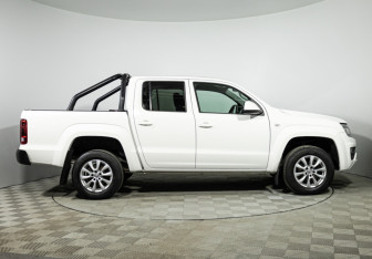 Подержанный автомобиль Volkswagen Amarok 2016 года (4 фото)