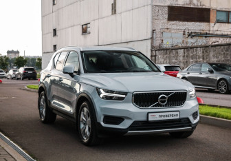 Подержанный автомобиль BMW X6 2015 года (31 фото)