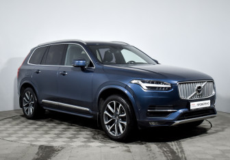 Подержанный автомобиль Volvo XC90 2017 года (3 фото)