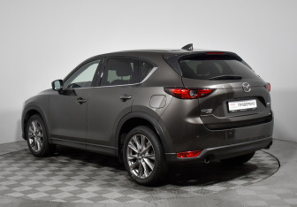 Подержанный автомобиль Mazda CX-5 2019 года (7 фото)