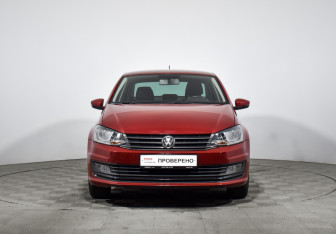 Подержанный автомобиль Volkswagen Polo Sedan 2020 года (2 фото)