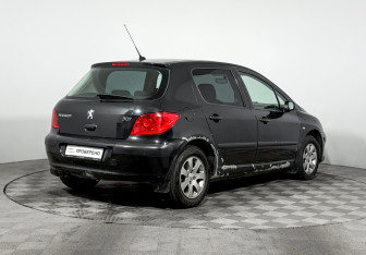 Подержанный автомобиль Peugeot 307 Hatchback 2005 года (5 фото)