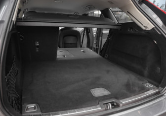 Подержанный автомобиль Volvo XC60 2020 года (31 фото)