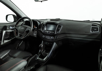 Подержанный автомобиль Chery Tiggo 5 2015 года (9 фото)
