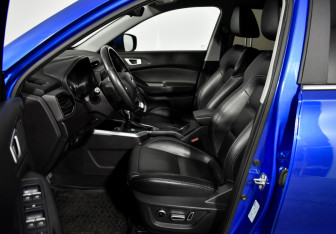 Подержанный автомобиль Chery Tiggo 4 2019 года (10 фото)