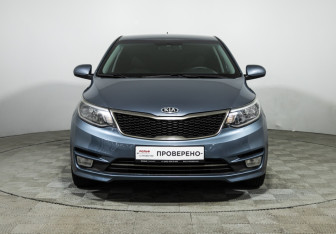 Подержанный автомобиль Kia Rio Sedan 2015 года (2 фото)